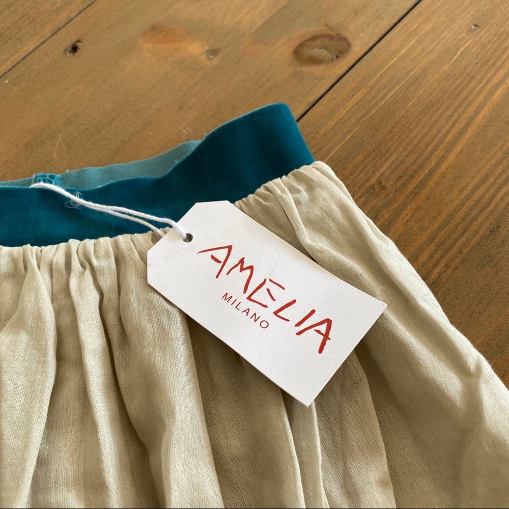 AMELIA MILANO knee length skirt